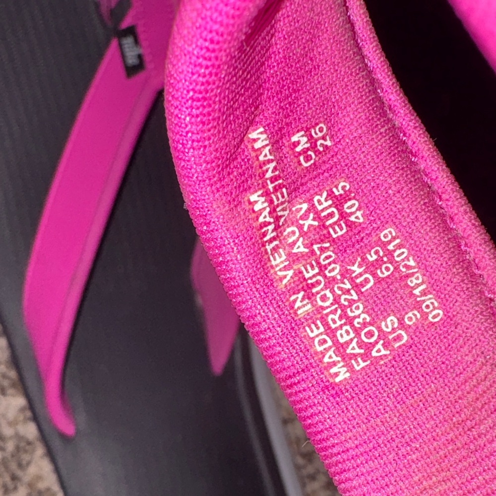 Nike Women's Nike Bella Kai Foam Flip-Flops - Picture 2 of 5